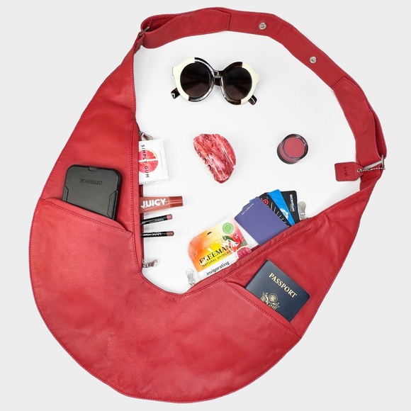 Durma Red Sash Bag - Picture 1 of 2